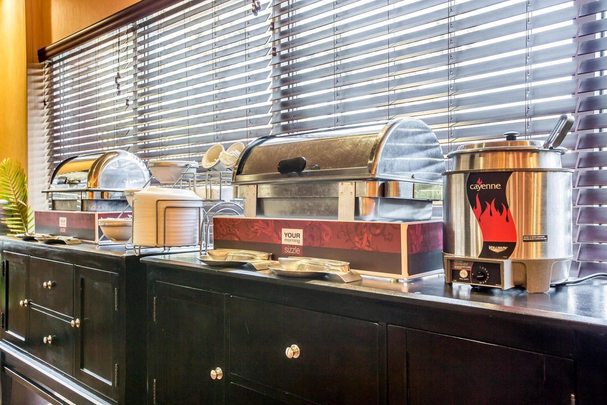 Comfort Suites Ontario Airport Convention Center מראה חיצוני תמונה