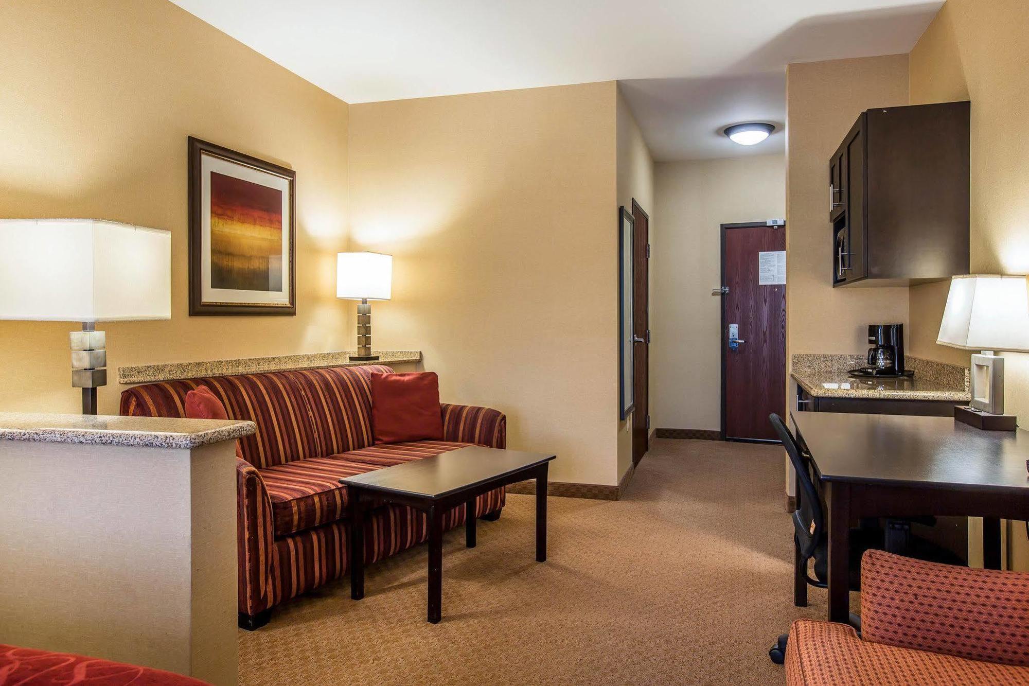 Comfort Suites Ontario Airport Convention Center מראה חיצוני תמונה